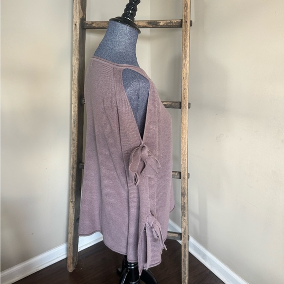 Listicle Cold Shoulder Cold Arm Pullover Sweater - Picture 7 of 11